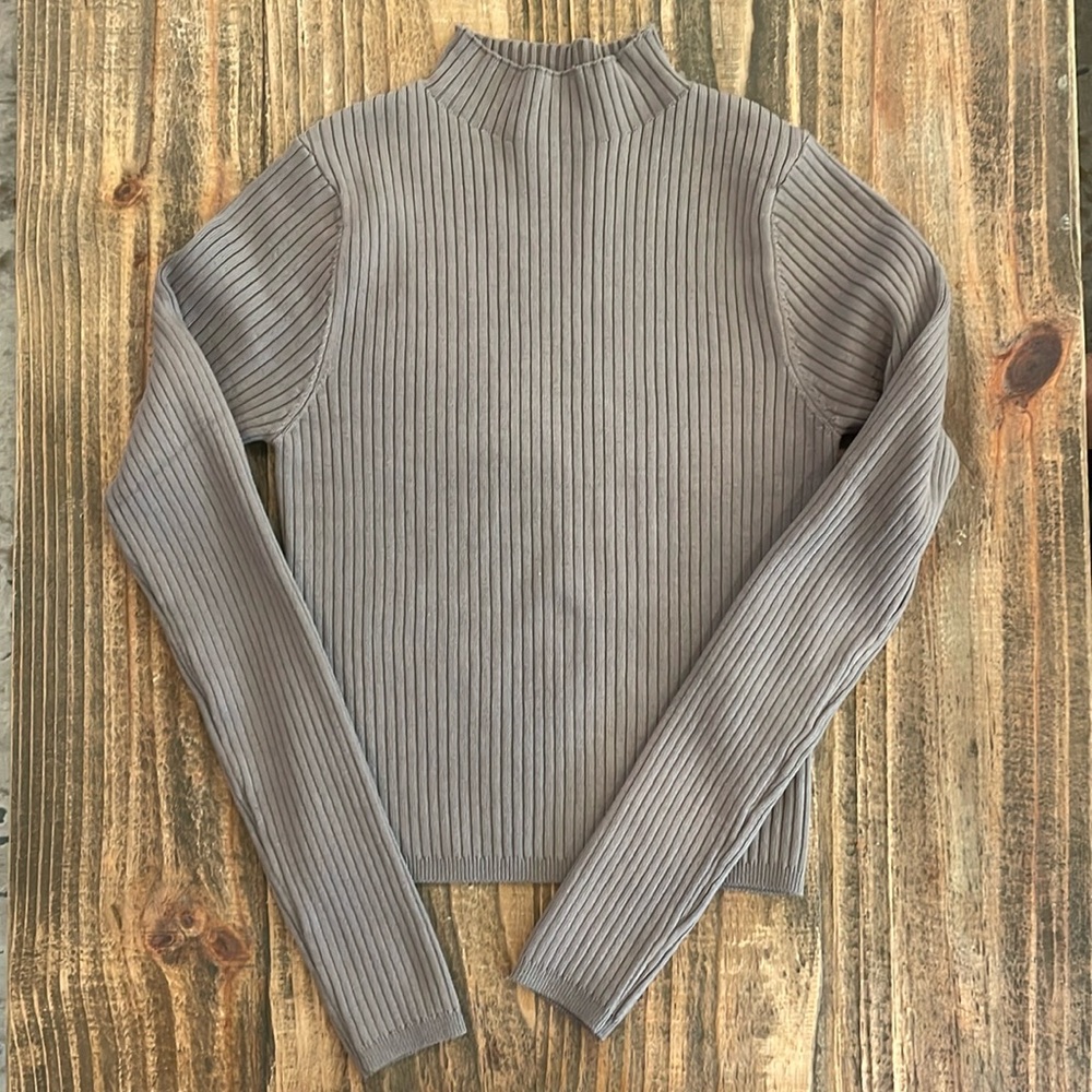 Funnel neck stretchy vici sweater, taupe color. Size S.